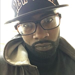 Meet your Posher, Devon